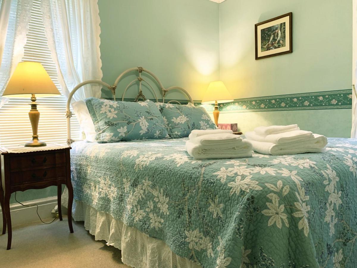 Bed & Breakfast Strathaird Bed And Breakfast Niagara Falls
